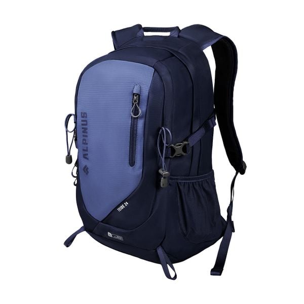 Plecak turystyczny Alpinus Teide 24. Niebieskie plecaki Alpinus, bez wzorów, bez dodatków. Za 229.00 zł.