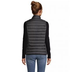 Damska kurtka bez rękawów Sol's Victoire. Czarne kurtki SOL'S, na zimę, s, bez wzorów, z puchu, bez kaptura. Za 407.00 zł.