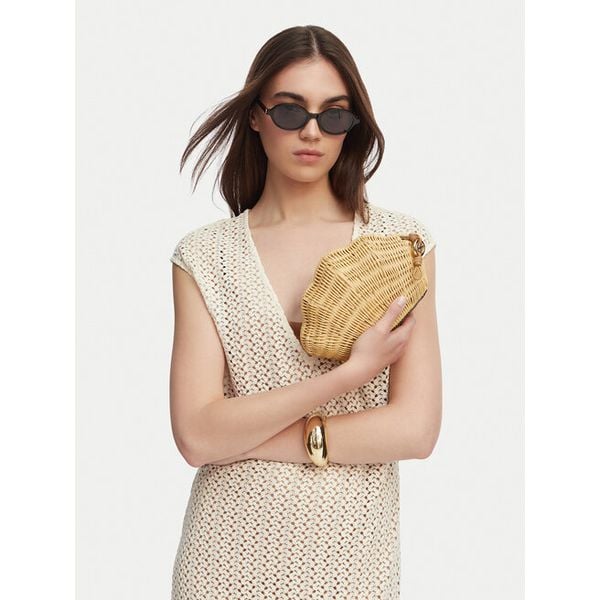 Torebka MICHAEL Michael Kors. Brązowe kopertówki MICHAEL Michael Kors, bez wzorów, bez dodatków. Za 620.99 zł.
