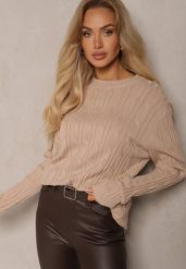 Beżowy Sweter z Wiskozą Ozdobiony Tłoczeniem Savra. Brązowe swetry Renee, na zimę, bez wzorów, z wiskozy, casualowe, bez ramiączek. W wyprzedaży za 87.99 zł.