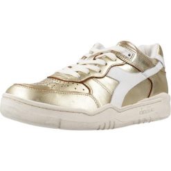 Buty DIADORA HERITAGE METAL WN Złoty. Żółte buty trekkingowe Diadora, ze skóry, bez zapięcia. Za 796.99 zł.