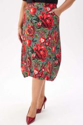 Wygodna i stylowa dresowa spódnica Karina - kwiatowo-owocowy wzór PLUS SIZE XXL. Spódnice Moda Size Plus Iwanek, na co dzień, l, bez wzorów, z bawełny, eleganckie, mini, dopasowane. Za 199.90 zł.