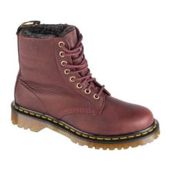 Buty Dr. Martens 1460 DM31873600 ocieplane bordowe czerwone. Czerwone buty treningowe bez wzorów, z gumy, bez zapięcia. Za 1,096.07 zł.
