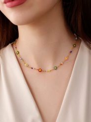 Nakkash Pozłacany naszyjnik z emaliowanymi elementami ozdobnymi - dł. 40 cm rozmiar: onesize. Żółte naszyjniki Nakkash, z materiału, metalowe. Za 70.08 zł.