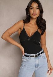 Czarny Top z Bawełny na Regulowanych Ramiączkach Larithra. Czarne topy Renee, l, z aplikacjami, z bawełny, eleganckie, bez kołnierzyka, bez ramiączek. W wyprzedaży za 15.99 zł.