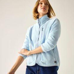 Polar damski rozsuwany Frankie. Niebieskie bluzy z polaru Regatta, bez wzorów, z polaru. W wyprzedaży za 169.99 zł.