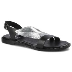 Sandaly damskie Dwunasty Shoes, z regulowanym zapięciem przy pięcie płaską podeszwą oraz dekoracyjnym elementem na cholewce, czarno-srebrne, 900-2. Czarne sandały Dwunasty Shoes, bez wzorów, ze skóry, bez obcasa, na obcasie, bez zapięcia. Za 205.00 zł.