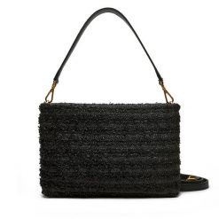 Torebka Gianni Chiarini. Czarne torebki klasyczne Gianni Chiarini, bez wzorów, klasyczne, bez dodatków. Za 469.99 zł.