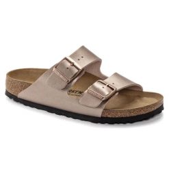 BIRKENSTOCK ARIZONA BF COPPER Klapki damskie. Brązowe klapki Birkenstock, bez wzorów, z materiału, eleganckie, bez obcasa, bez zapięcia. Za 349.99 zł.