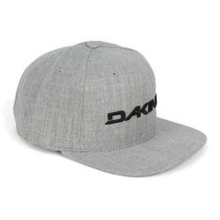 Czapka z daszkiem Dakine Classic Snapback. Czarne czapki z daszkiem Dakine, bez wzorów, sportowe. Za 109.99 zł.