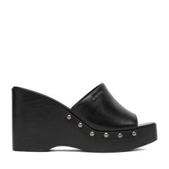 Klapki G-Star Raw. Czarne klapki G-Star Raw, bez wzorów, retro, bez obcasa, bez zapięcia. Za 259.99 zł.