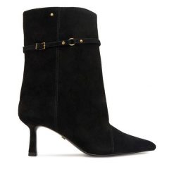 Botki GINO ROSSI. Czarne botki Gino Rossi, bez wzorów, bez obcasa, na szpilce, bez zapięcia. Za 399.99 zł.