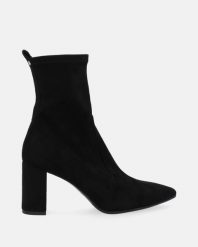 ELEGANCKIE ZAMSZOWE BOTKI 2410 STR NERO. Botki Venezia, bez wzorów, ze skóry, eleganckie, bez obcasa, bez zapięcia. Za 529.00 zł.