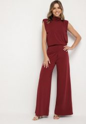 Bordowy Komplet Bluzka z Wiązaniem i Szerokie Spodnie Halazea. Czerwone bluzki Born2be, m, bez wzorów, eleganckie, bez kołnierzyka, bez ramiączek. Za 179.99 zł.