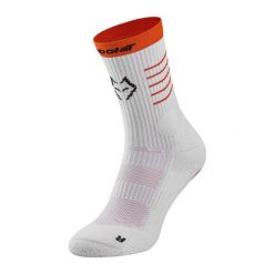 Skarpety do padla Babolat Mid-Calf Lebron. Białe skarpetki BABOLAT, bez wzorów, z elastanu. Za 81.00 zł.