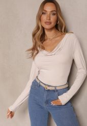 Beżowa Bluzka z Wiskozą w Eleganckim Stylu z Dekoltem Woda Tathelena. Brązowe bluzki Renee, l, bez wzorów, z wiskozy, eleganckie, bez kołnierzyka, bez ramiączek. W wyprzedaży za 67.99 zł.