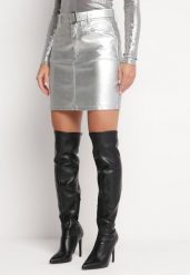 Srebrna Metaliczna Spódnica Mini z Imitacji Skóry z Paskiem z Klamrą Lelara. Szare spódnice Born2be, l, bez wzorów, ze skóry, mini. W wyprzedaży za 127.49 zł.