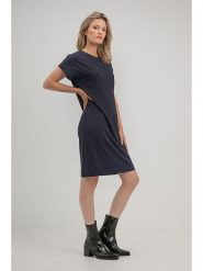 Josephine & Co Sukienka "Peggy" w kolorze granatowym rozmiar: 40. Niebieskie sukienki Josephine & Co, na co dzień, bez wzorów, bez kołnierzyka, bez ramiączek, midi, proste. Za 238.29 zł.