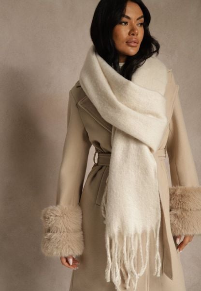 Jasnobeżowy Szalik Ozdobiony Frędzlami Owedela. Brązowe szaliki i kominy Renee, bez wzorów, z jeansu, street. Za 39.99 zł.