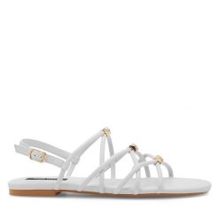Sandały Nine West. Białe sandały Nine West, bez wzorów, bez obcasa, na płaskiej podeszwie, bez zapięcia. Za 199.99 zł.