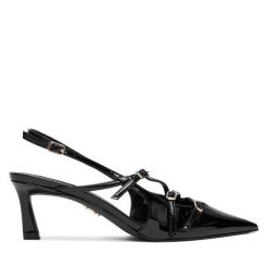 Czółenka Steve Madden. Czarne czółenka Steve Madden, bez wzorów, bez obcasa, bez zapięcia. Za 409.99 zł.