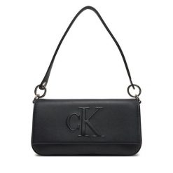 Torebka Calvin Klein Jeans. Czarne torebki klasyczne Calvin Klein Jeans, bez wzorów, z jeansu, klasyczne, bez dodatków. Za 239.99 zł.
