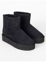 ISLAND BOOT Botki zimowe "Stela" w kolorze czarnym rozmiar: 37. Czarne botki Island Boot, bez wzorów, bez obcasa, bez zapięcia. Za 138.21 zł.