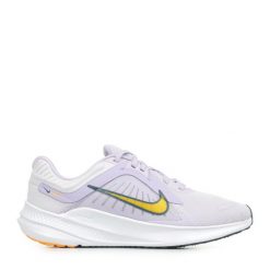 Buty do biegania damskie Nike Quest 5. Fioletowe buty do biegania Nike, na lato, bez wzorów, z gumy, bez zapięcia, do biegania. Za 324.00 zł.