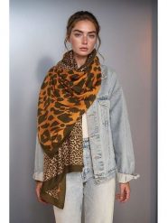 Lucky Bees Szal w kolorze pomarańczowo-brązowym - 180 x 90 cm rozmiar: onesize. Brązowe szaliki i kominy Lucky Bees, bez wzorów, z materiału. Za 109.26 zł.