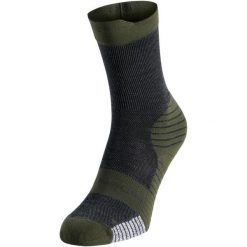Skarpetki UNI ODLO Socks crew PERFORMANCE MERINO TRAIL. Zielone skarpetki ODLO, bez wzorów, z elastanu. Za 89.99 zł.