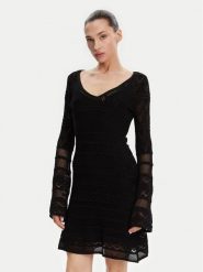 Guess Sukienka dzianinowa W5GK48 Z3E22 Czarny Slim Fit. Czarne sukienki Guess, xs, z aplikacjami, z dzianiny, bez kołnierzyka, bez ramiączek. Za 329.99 zł.