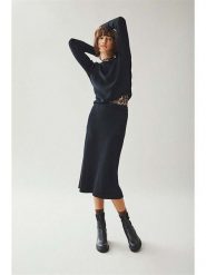 Vila Spódnica w kolorze czarnym rozmiar: S. Czarne spódnice Vila, na co dzień, s, bez wzorów, midi, proste. Za 122.39 zł.