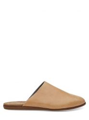 TOMS Skórzane klapki w kolorze jasnobrązowym rozmiar: 42. Brązowe klapki TOMS, bez wzorów, klasyczne, bez obcasa, bez zapięcia. Za 203.45 zł.