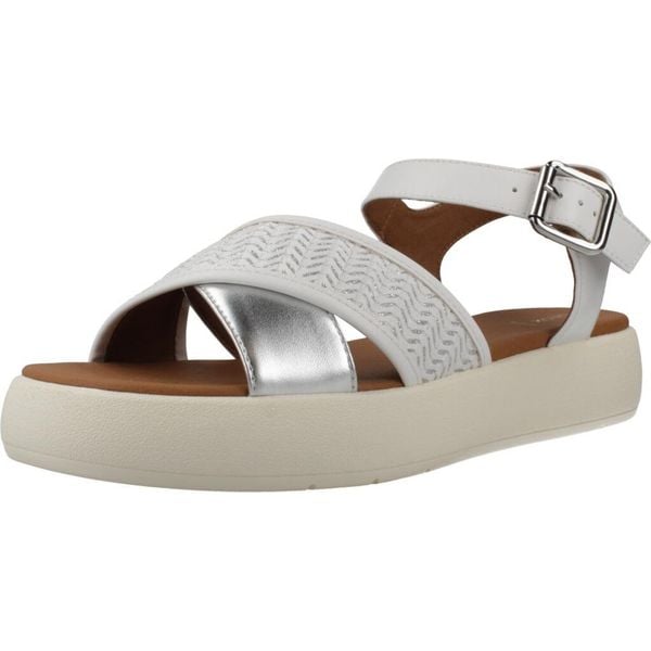 Sandały GEOX D CAMALEI Biały. Białe sandały Geox, bez wzorów, z syntetyku, bez obcasa, bez zapięcia. Za 330.99 zł.