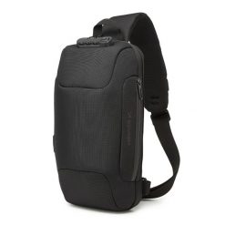 Plecak Wozinsky Premium na jedno ramię, antykradzieżowy z organizerem i USB. Czarne plecaki Wozinsky, bez wzorów, bez dodatków. W wyprzedaży za 89.00 zł.