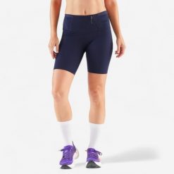 Legginsy do biegania krótkie damskie Kiprun Run 900 Light. Niebieskie legginsy KIPRUN, bez wzorów, z materiału, długie. Za 99.99 zł.