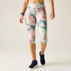 Damskie legginsy 3/4 Dare 2B Influential II. Niebieskie legginsy Dare 2b, bez wzorów, z elastanu. Za 159.50 zł.