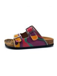 Calceo Klapki ze wzorem rozmiar: 38. Klapki Calceo, bez wzorów, klasyczne, z otwartym noskiem, bez obcasa, bez zapięcia. Za 130.99 zł.