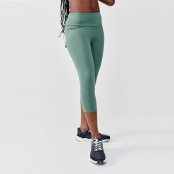 Legginsy do biegania krótkie damskie Kalenji Support. Zielone legginsy KALENJI, bez wzorów, z elastanu, sportowe, krótkie. Za 79.99 zł.
