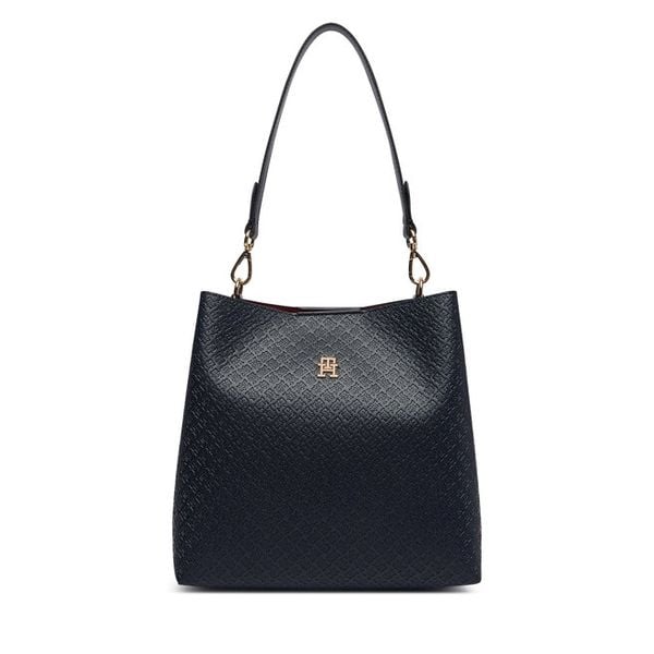 Torebka Tommy Hilfiger. Niebieskie torebki klasyczne Tommy Hilfiger, bez wzorów, klasyczne, bez dodatków. Za 649.99 zł.