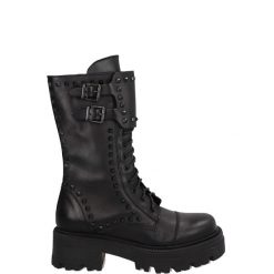 CZARNE BOTKI H93 VITELLO NERO. Czarne botki Venezia, bez wzorów, ze skóry, bez obcasa, bez zapięcia. Za 399.00 zł.