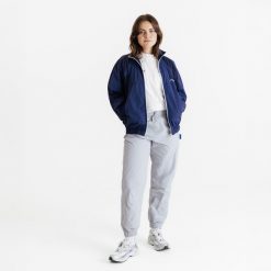 Spodnie dresowe unisex Decathlon AFLF szare. Szare spodnie dresowe Decathlon, bez wzorów, z dresówki. W wyprzedaży za 99.99 zł.
