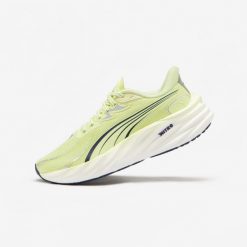 Buty do biegania damskie Puma Velocity Nitro 4. Buty do biegania Puma, bez wzorów, bez zapięcia, do biegania. Za 549.99 zł.