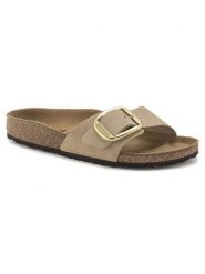 Birkenstock Skórzane klapki "Madrid Big Buckle" w kolorze beżowym rozmiar: 40. Brązowe klapki Birkenstock, bez wzorów, z nubiku, klasyczne, z otwartym noskiem, bez obcasa, bez zapięcia. Za 439.24 zł.