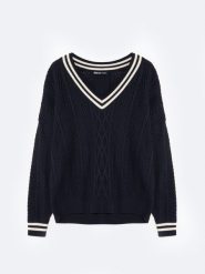 Sweter damski z wiskozy z dekoltem v-neck granatowy Cyntylia 403. Niebieskie swetry BIG STAR, l, bez wzorów, z materiału, eleganckie, bez ramiączek. W wyprzedaży za 159.99 zł.