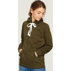 Dzianinowa bluza z kapturem - Khaki. Bluzy marki Sinsay. Za 39.99 zł.
