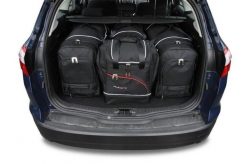 Torby Do Bagażnika Ford Focus Kombi 2011-2018 4Szt Kjust. Czarne torby podróżne KJUST, bez wzorów, z kauczuku. Za 1,233.00 zł.