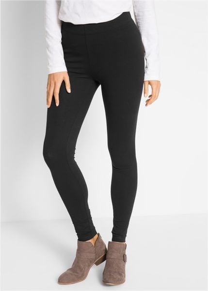 Legginsy z mieszanki bawełny. Czarne legginsy bonprix, bez wzorów, z bawełny. Za 69.99 zł.