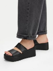 G-Star Raw Klapki CEO-WI16-14944-02 Czarny. Czarne klapki G-Star, bez wzorów, ze skóry, retro, bez obcasa, bez zapięcia. Za 149.99 zł.