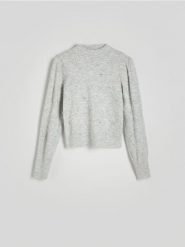 Sweter z ozdobnymi detalami - jasnoszary. Szare swetry Reserved, l, bez wzorów, z dzianiny, bez ramiączek. W wyprzedaży za 49.99 zł.